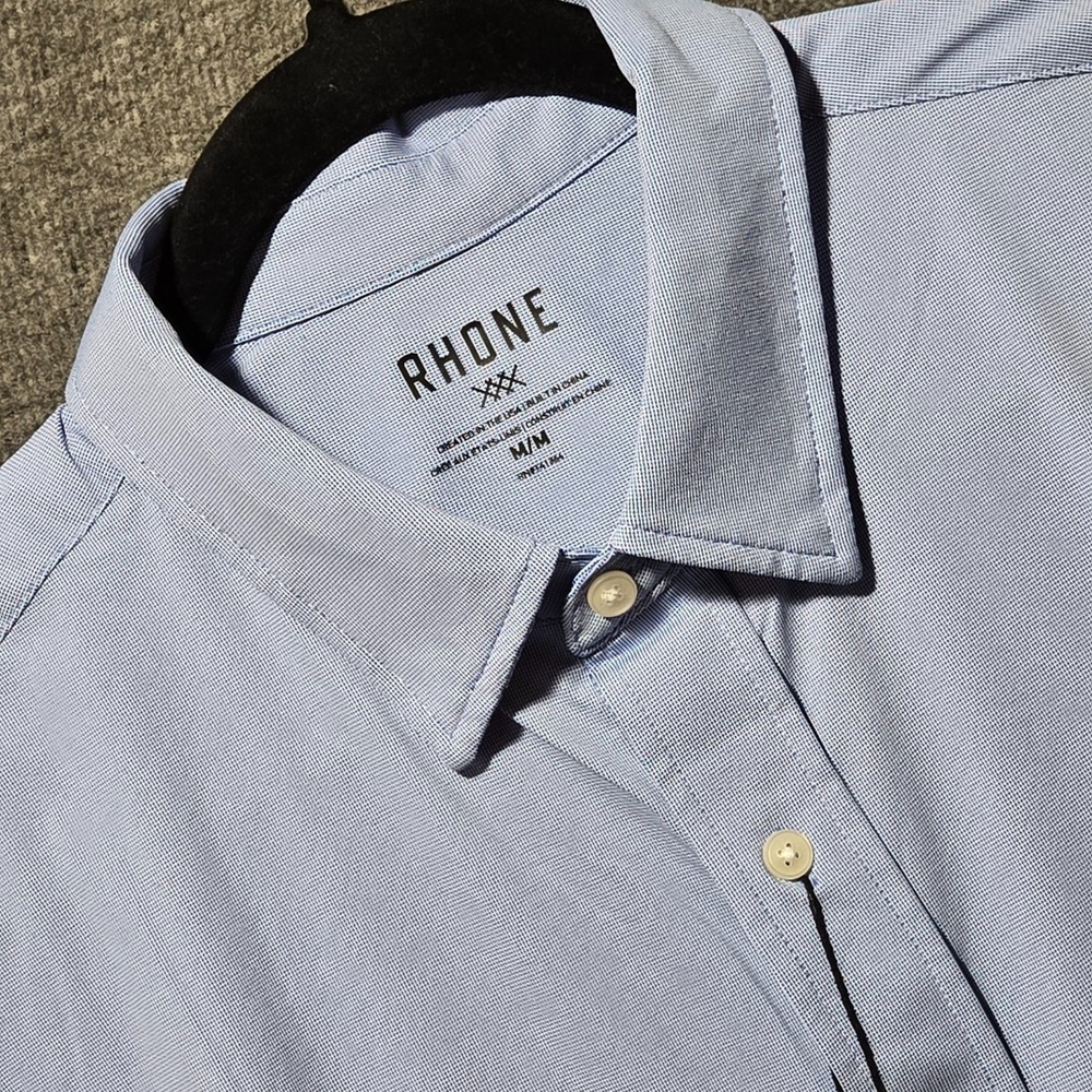 Rhone Commuter Dress Shirt Mens Medium Blue Gingham Classic Fit Stretch Tech